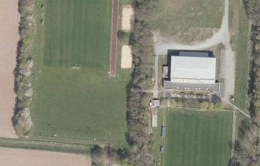 Luftbild Sportanlage Uphusen.JPG
